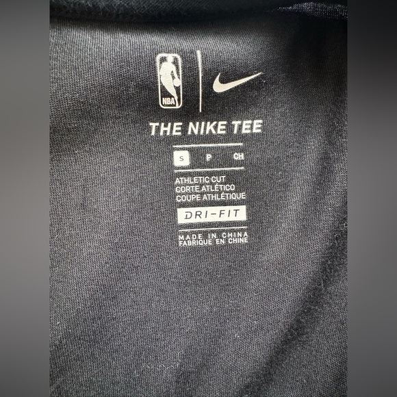 Nike Dri-Fit NBA Atlanta Hawks "True to Atlanta" Black T-Shirt NEW WITH TAGS - Picture 3 of 3